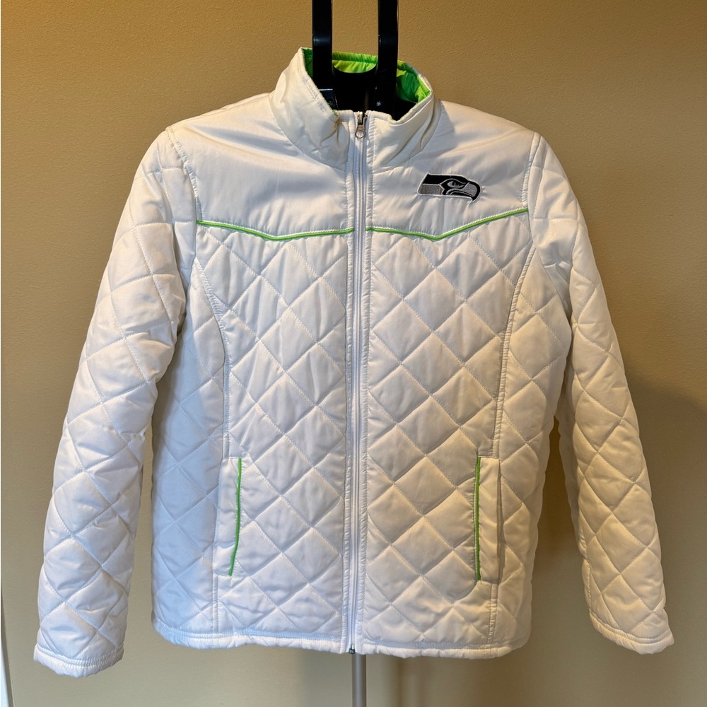 NFL Seahawks white and green jacket. Great quality, easy to clean